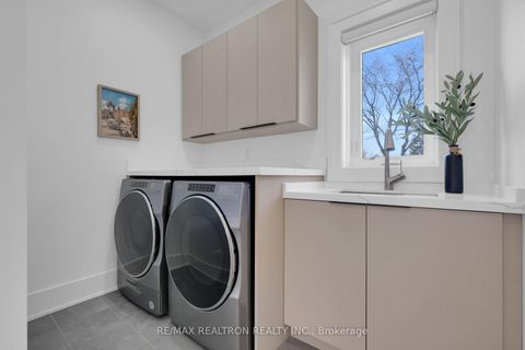 Photo 44 at 28 Ternhill Crescent, Don Mills, Toronto