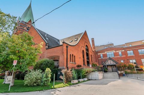 Photo 3 at 107 - 152 Annette Street, Junction Area, Toronto