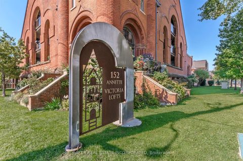 Photo 7 at 107 - 152 Annette Street, Junction Area, Toronto
