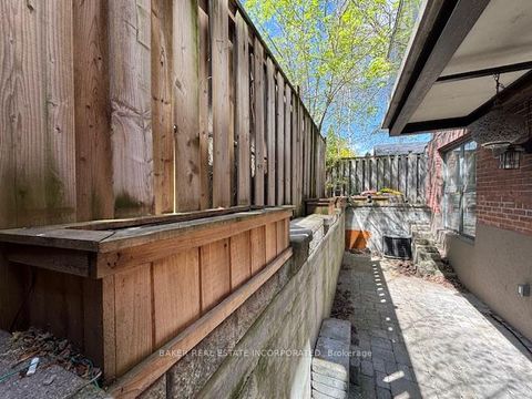 Photo 27 at 107 - 152 Annette Street, Junction Area, Toronto