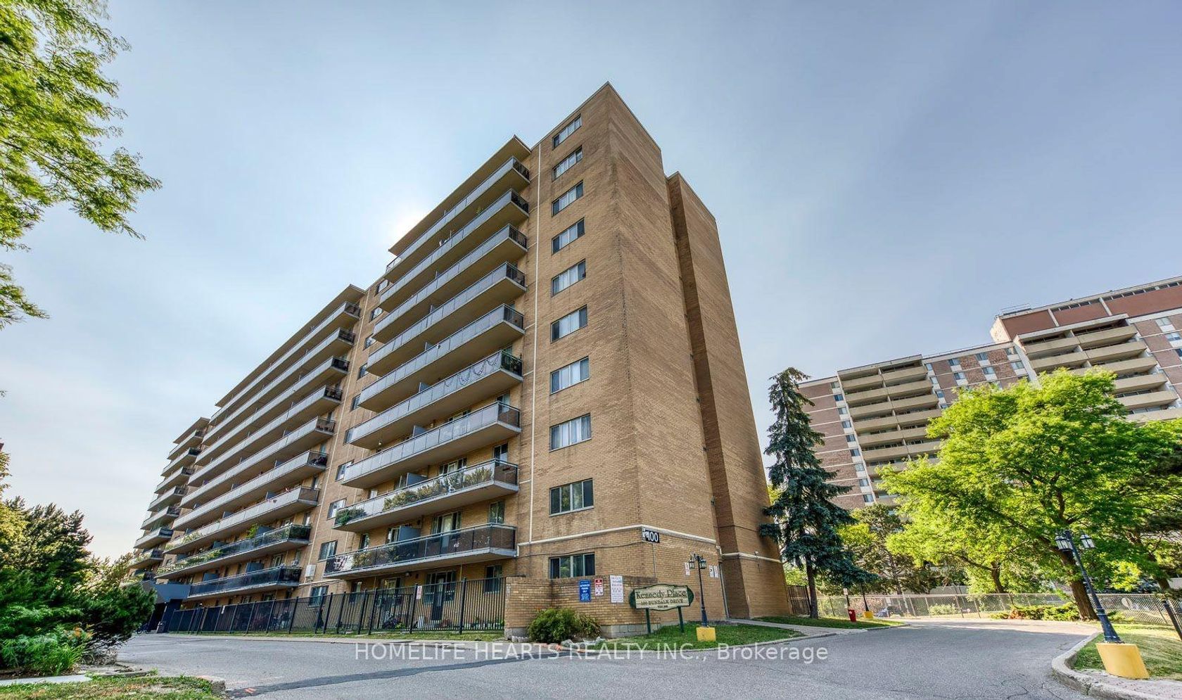 1017 - 100 Dundalk Drive, Dorset Park, Toronto 