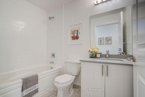 Photo 4 at 522 - 3121 Sheppard Avenue E, Sullivan, Toronto