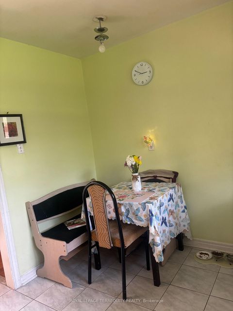 Photo 7 at 73 Aragon Avenue, Sullivan, Toronto