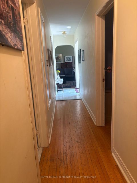 Photo 9 at 73 Aragon Avenue, Sullivan, Toronto