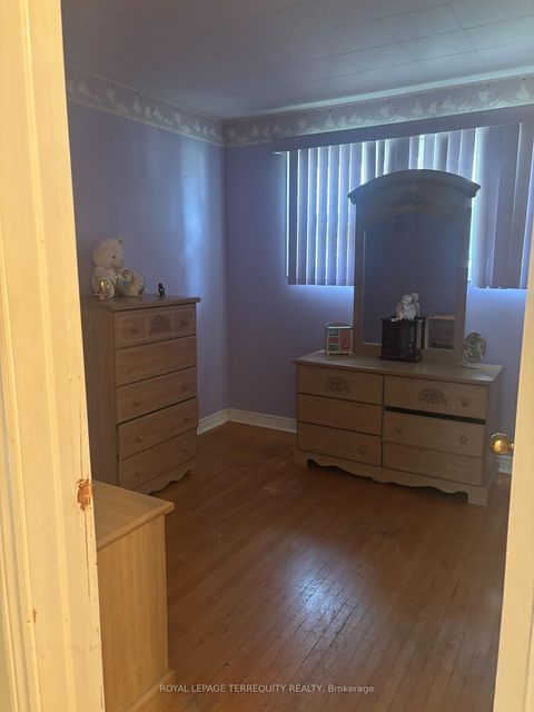 Photo 11 at 73 Aragon Avenue, Sullivan, Toronto