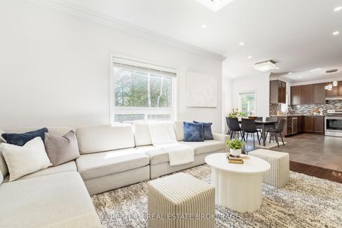 Photo 17 at 787 Freemont Court, Alcona, Innisfil