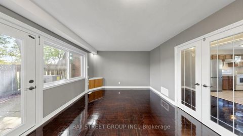 Photo 4 at 117 - 57 Godstone Road, Don Valley Village, Toronto