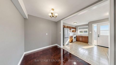 Photo 6 at 117 - 57 Godstone Road, Don Valley Village, Toronto