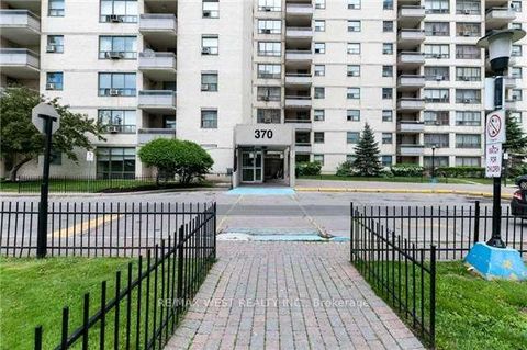 Photo 19 at 102 - 370 Dixon Road, The Westway, Toronto
