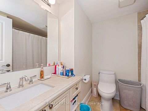 Photo 31 at 14 - 30 Hargrave Lane, York Mills, Toronto