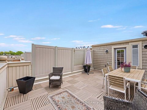Photo 36 at 14 - 30 Hargrave Lane, York Mills, Toronto