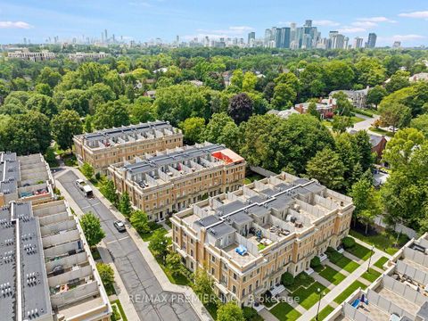 Photo 49 at 14 - 30 Hargrave Lane, York Mills, Toronto