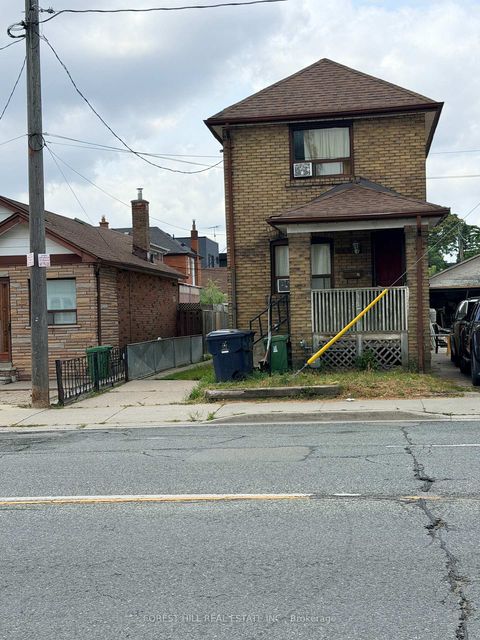 Photo 0 at 666 Jane Street, Smythe, Toronto