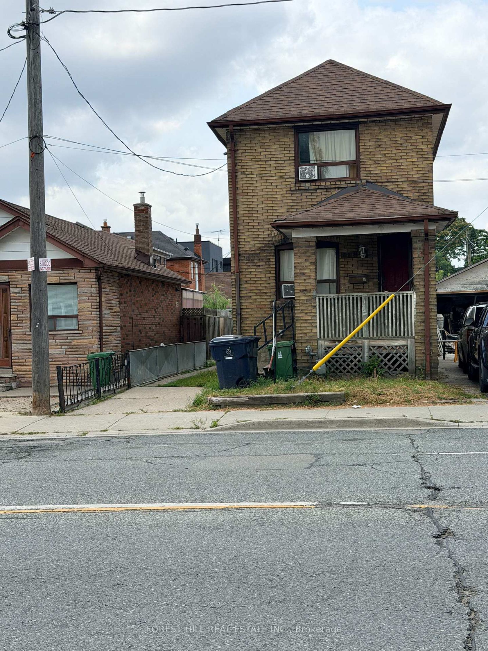 666 Jane Street, Smythe, Toronto photo number 2