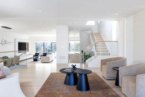 Photo 10 at 21 Farrell Avenue, Willowdale West, Toronto
