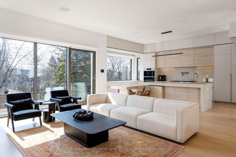 Photo 13 at 21 Farrell Avenue, Willowdale West, Toronto