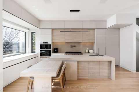 Photo 14 at 21 Farrell Avenue, Willowdale West, Toronto