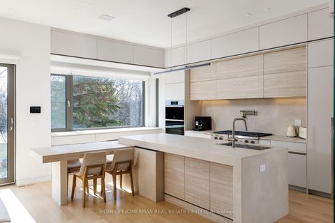 Photo 15 at 21 Farrell Avenue, Willowdale West, Toronto
