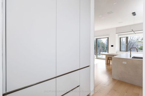 Photo 19 at 21 Farrell Avenue, Willowdale West, Toronto