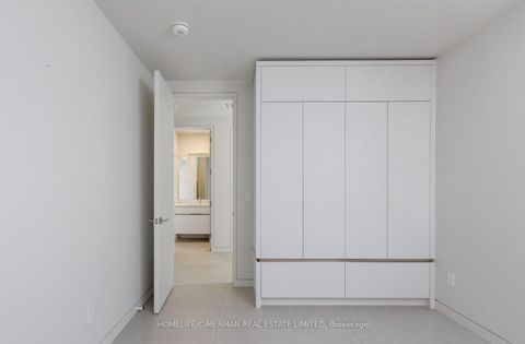 Photo 37 at 21 Farrell Avenue, Willowdale West, Toronto