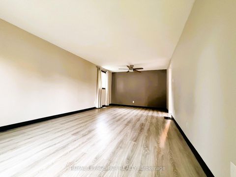 Photo 10 at 38 Royal Oak Drive, Cookstown, Innisfil