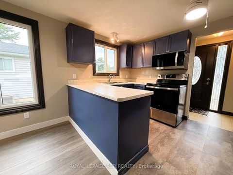 Photo 19 at 38 Royal Oak Drive, Cookstown, Innisfil