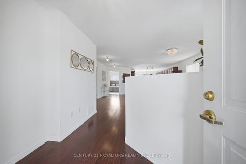 Photo 9 at 41 Irene Drive SE, Painswick South, Barrie