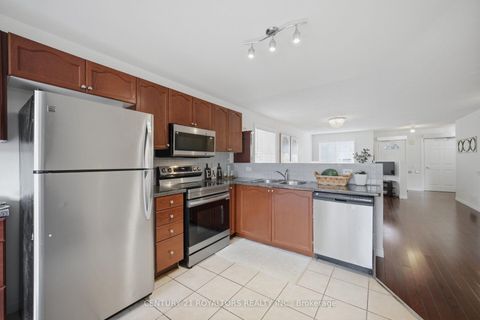 Photo 15 at 41 Irene Drive SE, Painswick South, Barrie