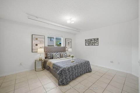 Photo 21 at 41 Irene Drive SE, Painswick South, Barrie