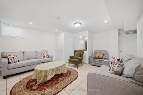 Photo 33 at 41 Irene Drive SE, Painswick South, Barrie