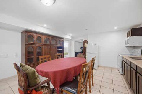 Photo 37 at 41 Irene Drive SE, Painswick South, Barrie