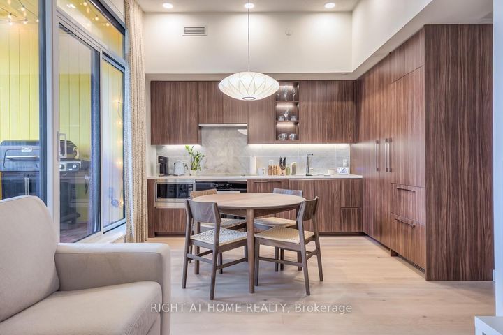 Photo 6 at 511 - 95 McMahon Drive, Bayview Village, Toronto