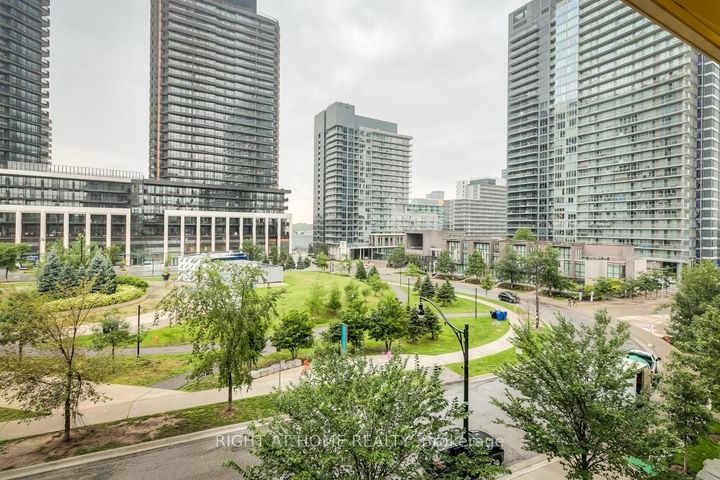 Photo 17 at 511 - 95 McMahon Drive, Bayview Village, Toronto