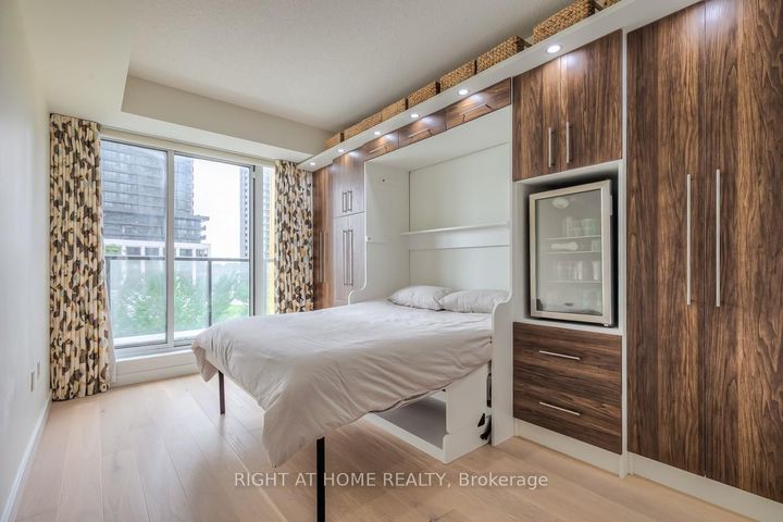 Photo 26 at 511 - 95 McMahon Drive, Bayview Village, Toronto