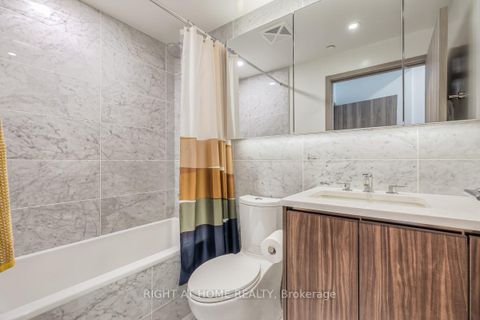 Photo 24 at 511 - 95 McMahon Drive, Bayview Village, Toronto
