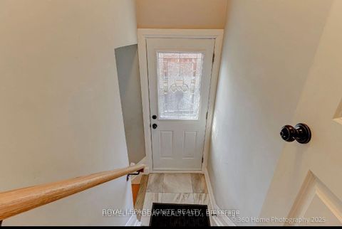 Photo 12 at 6 Greyabbey Trail, Guildwood, Toronto