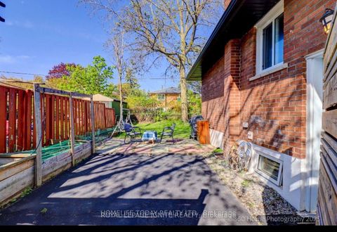 Photo 21 at 6 Greyabbey Trail, Guildwood, Toronto