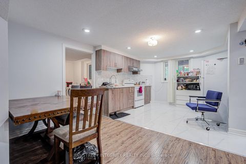 Photo 34 at 753 College Manor Drive, College Manor, Newmarket