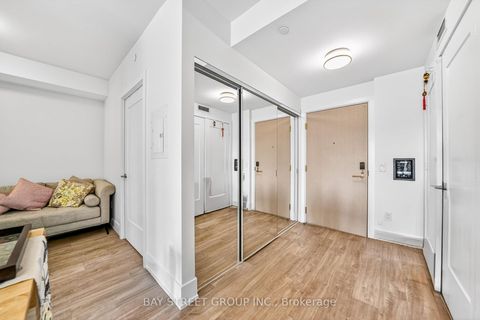 Photo 7 at 801 - 480 Front Street W, Waterfront Communities C1, Toronto