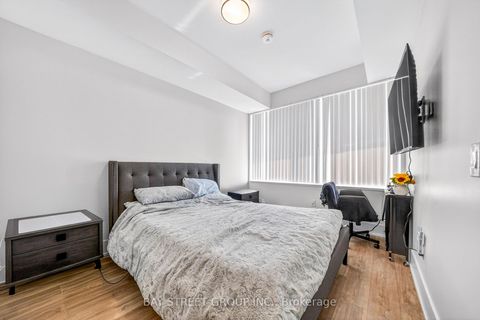 Photo 23 at 801 - 480 Front Street W, Waterfront Communities C1, Toronto