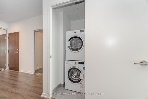 Photo 23 at 3907 - 7890 Jane Street, Vaughan Corporate Centre, Vaughan