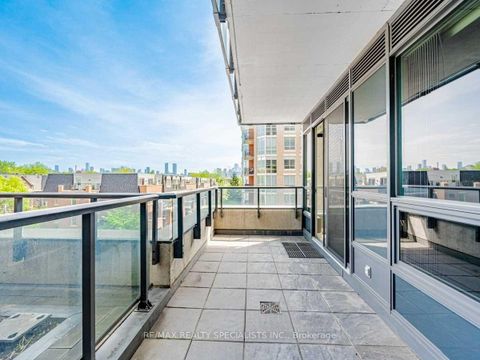 Photo 17 at 320 - 1030 King Street W, Niagara, Toronto
