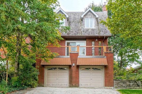Photo 0 at 19 Cardell Avenue, Pelmo Park W4, Toronto