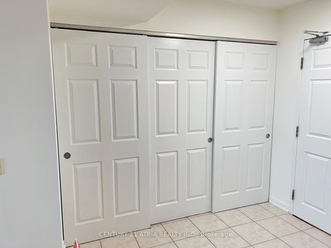 Photo 3 at 904 - 2800 Warden Avenue, L'Amoreaux, Toronto