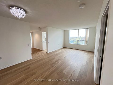 Photo 5 at 904 - 2800 Warden Avenue, L'Amoreaux, Toronto