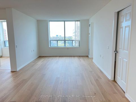 Photo 7 at 904 - 2800 Warden Avenue, L'Amoreaux, Toronto