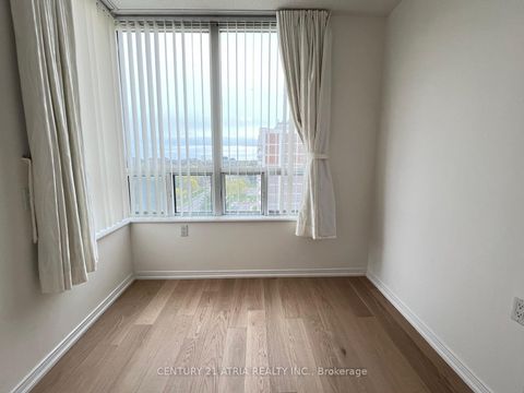 Photo 15 at 904 - 2800 Warden Avenue, L'Amoreaux, Toronto