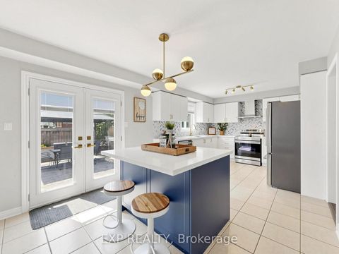 Photo 14 at 9 Carness Crescent, Keswick South, Georgina