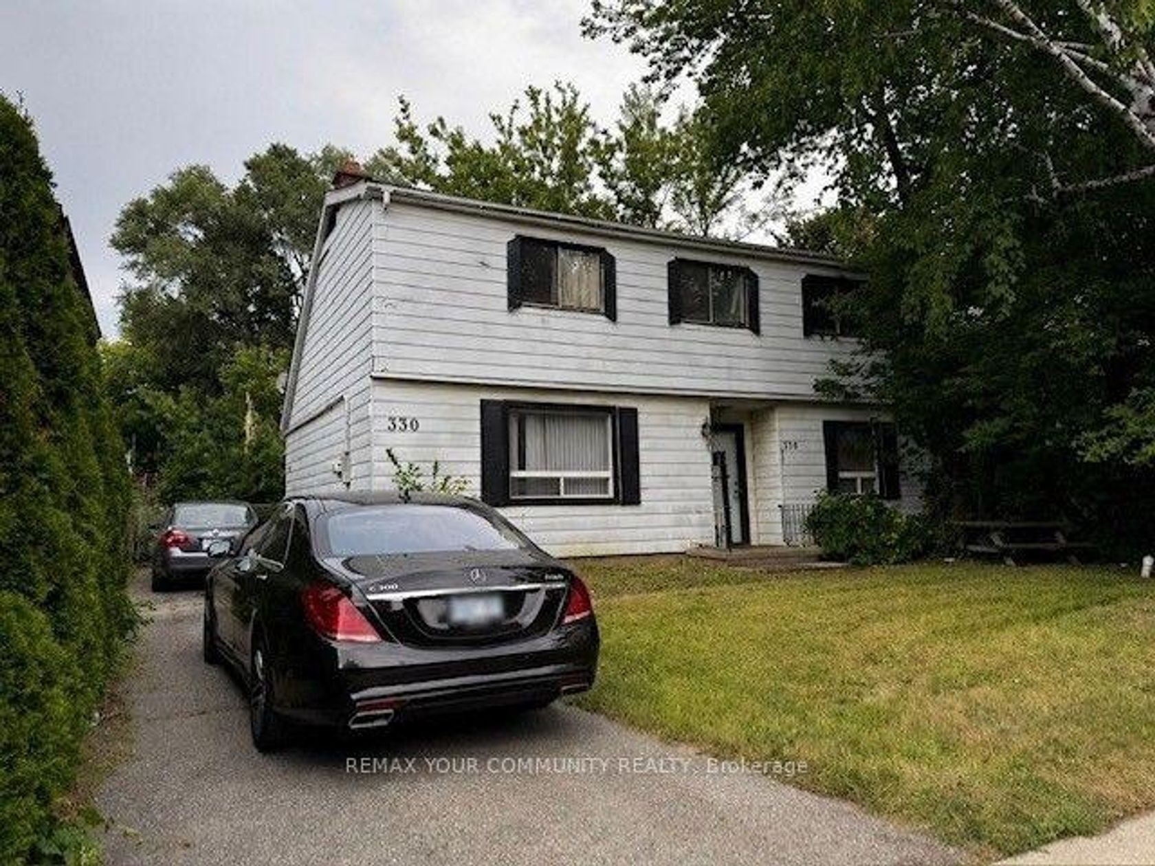 330 Horsham Avenue, Willowdale West, Toronto 