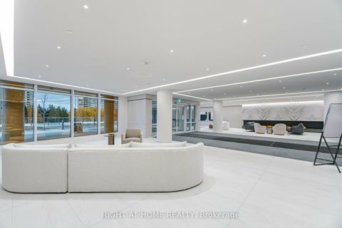 Photo 2 at 226 - 50 Upper MAll Way, Brownridge, Vaughan
